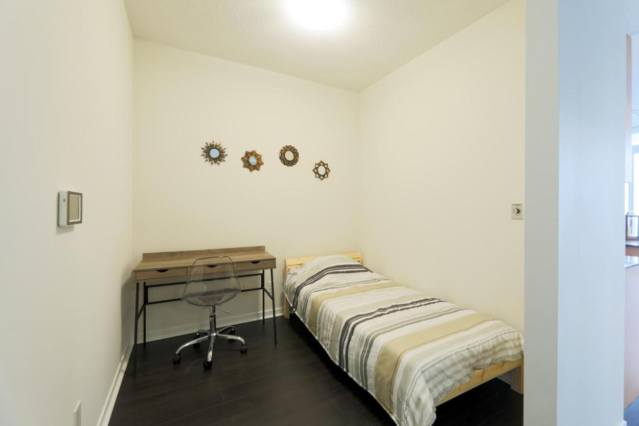 Skyline Elegance Condo Торонто Екстер'єр фото